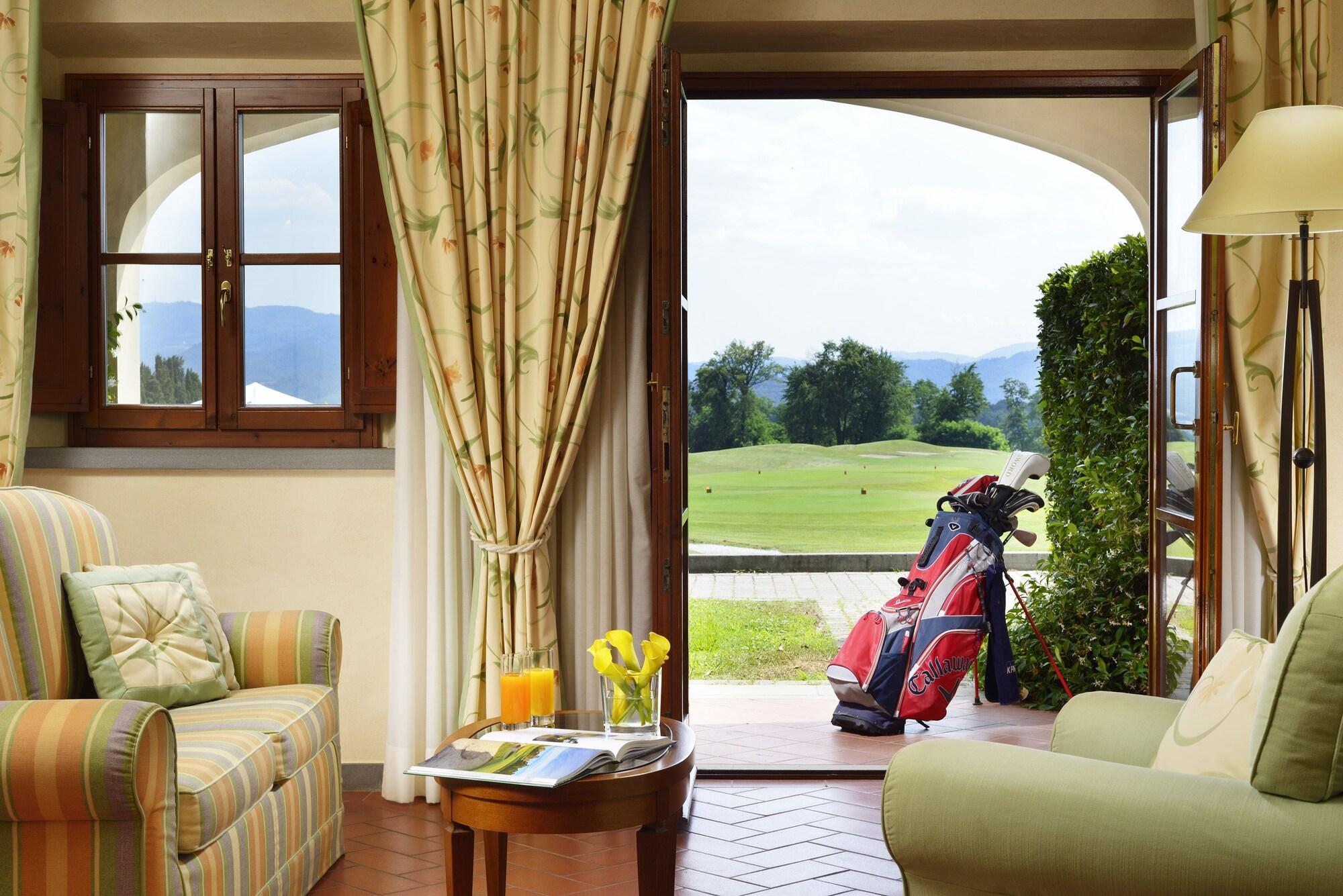 Unahotels Poggio Dei Medici Toscana Скарперия Екстериор снимка