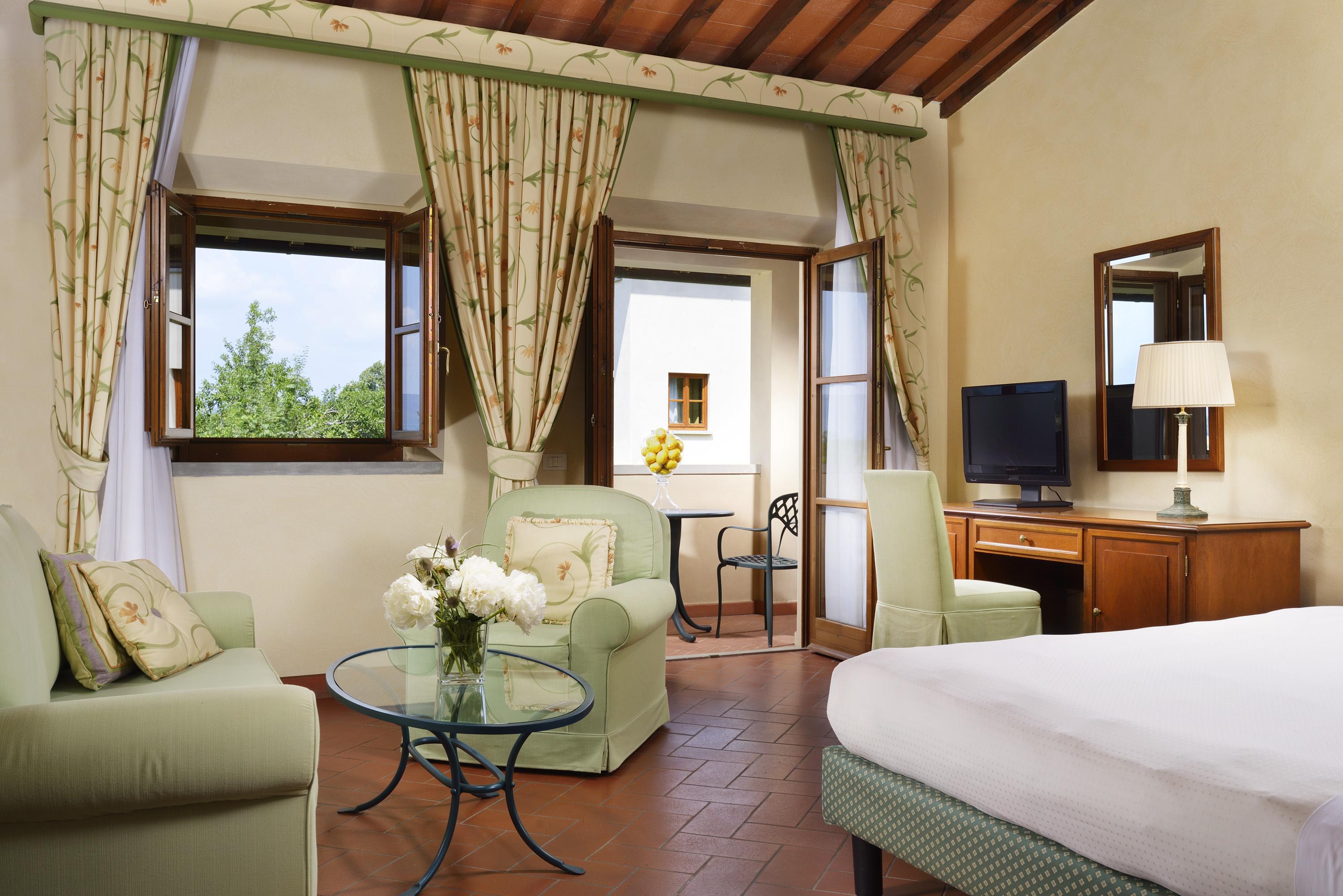 Unahotels Poggio Dei Medici Toscana Скарперия Екстериор снимка