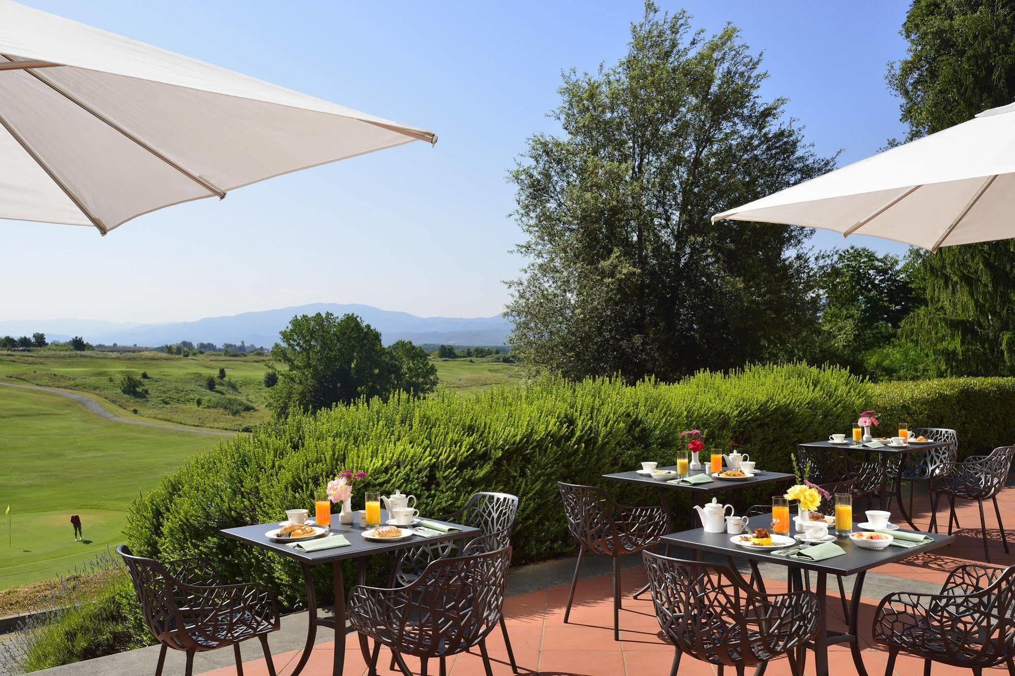 Unahotels Poggio Dei Medici Toscana Скарперия Екстериор снимка